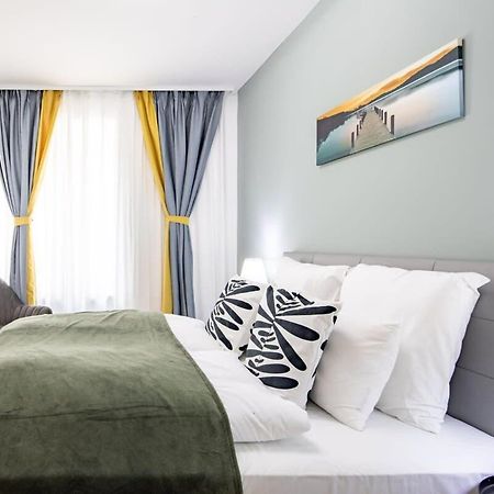 Free Parking - Balcony - Sunny - New Lejlighed Budapest Eksteriør billede