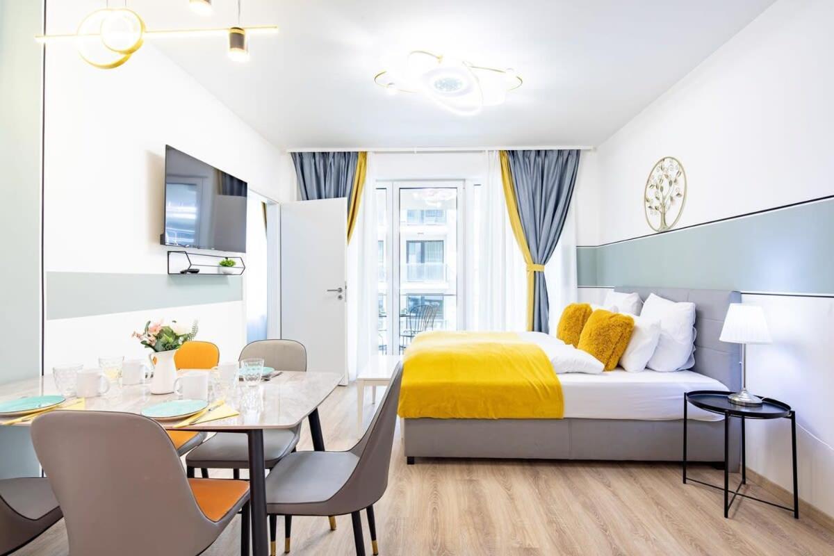 Free Parking - Balcony - Sunny - New Lejlighed Budapest Eksteriør billede